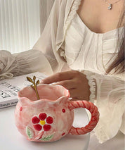 Xícara de Cerâmica Design Flor Elegante