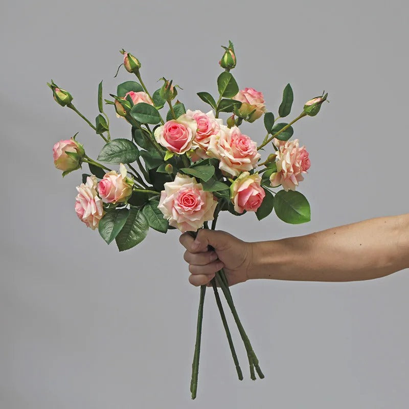 Rosas artificiais Vintage – Charme e Delicadeza em Cada Pétala