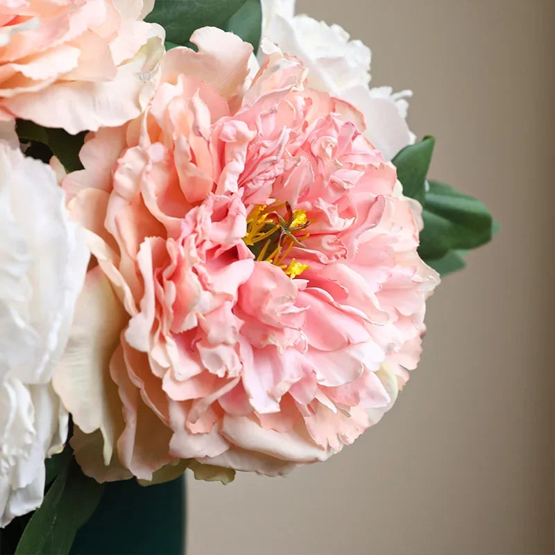 Peônias Artificiais Rosa Premium – 6 Hastes com Toque Natural