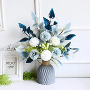 Bouquet Artificial – Elegância em Tons de Azul