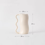 Vaso Decorativo de Cerâmica – Design Escultórico Moderno