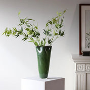 Vaso Artistic Green – Sofisticação Atemporal em Vidro