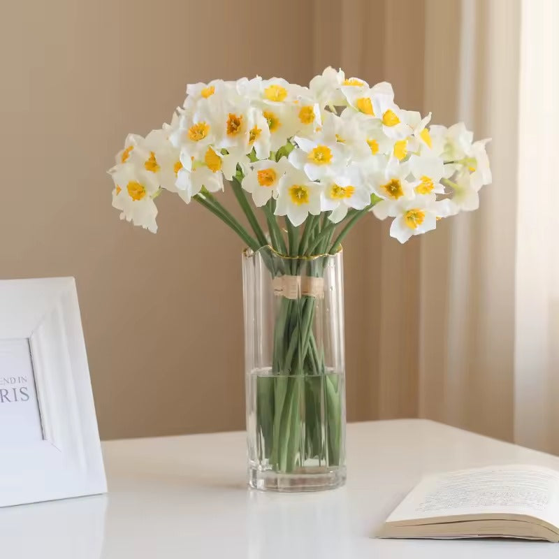 Flores artificiais Orquídea Serena elegantes e realistas para decoração sofisticada e acolhedora.