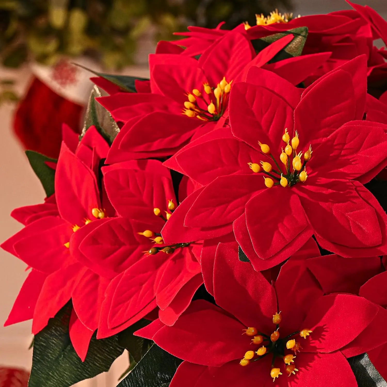 🌺 Flores Artificiais Vermelhas de Natal – Poinsettia Decorativa para Sala e Varanda | Izara Flores