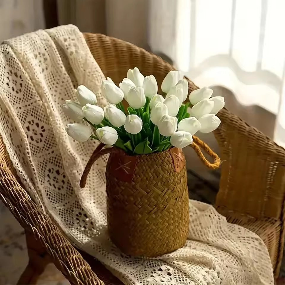 tulipas_aritificiais_brancas.jpg