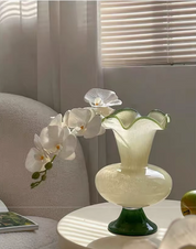 Vaso Lumière Vintage – Sofisticação em Vidro Soprado